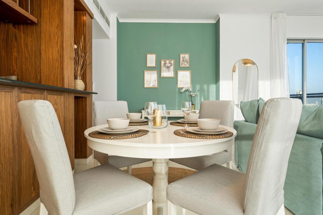 Chic And Zen Apartment, Near Burj Khalifa Tower ドバイ エクステリア 写真