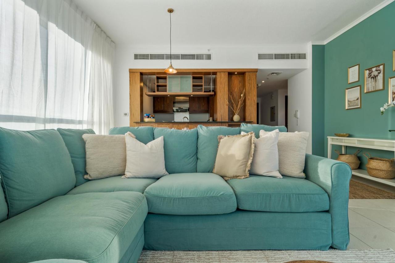 Chic And Zen Apartment, Near Burj Khalifa Tower ドバイ エクステリア 写真