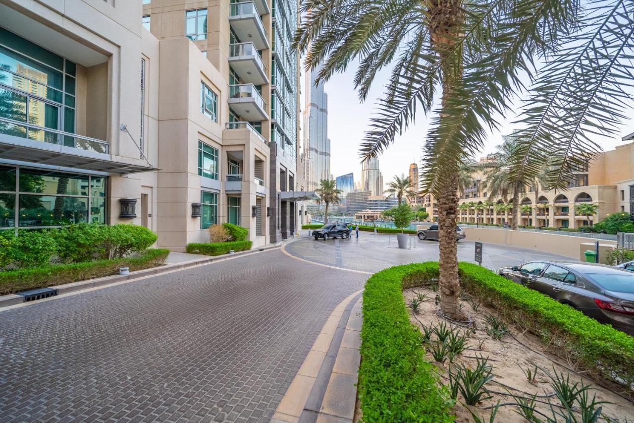 Chic And Zen Apartment, Near Burj Khalifa Tower ドバイ エクステリア 写真